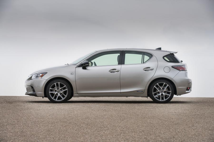  Lexus CT200h F-Sport 2014 года  (NA) (фото 40 из 41)